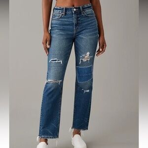 AE Strigid Super High-Waisted Ripped Ankle Straight Jean Sz 2
